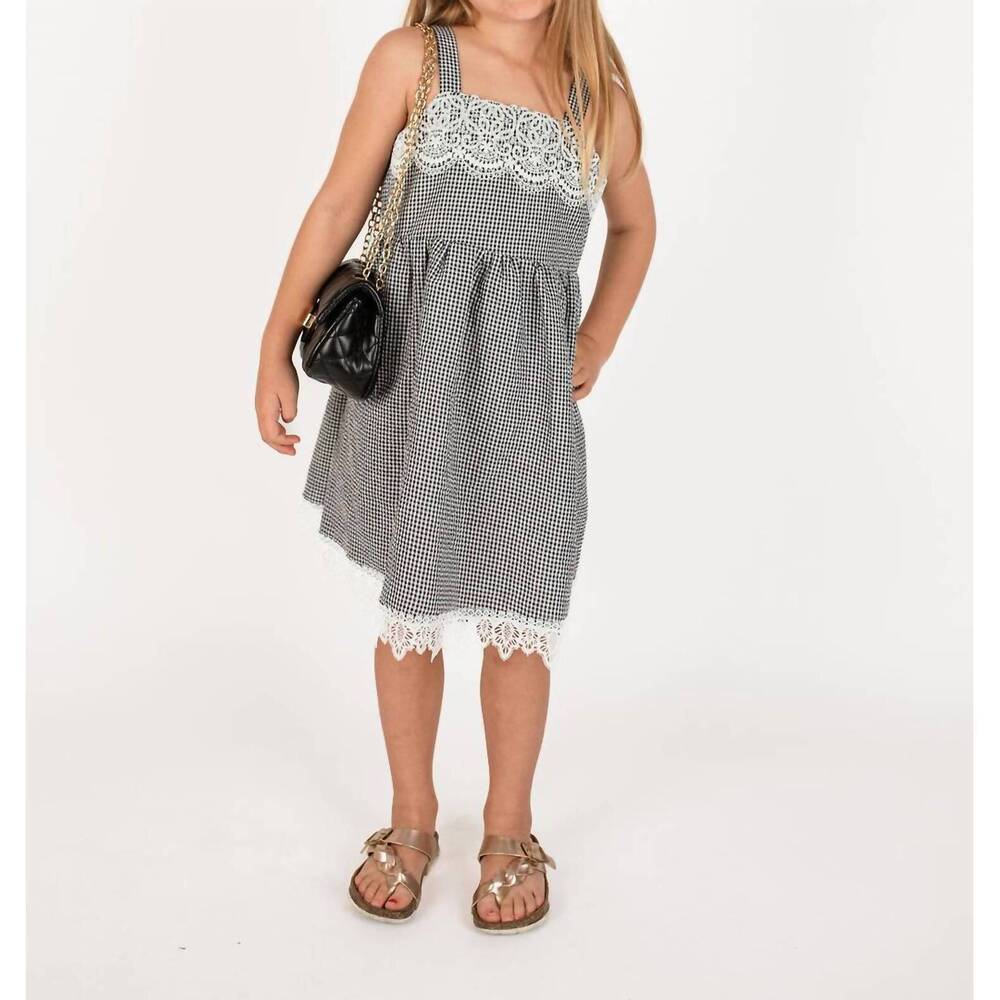 NEW POPATU little girl's lace dress in black and white